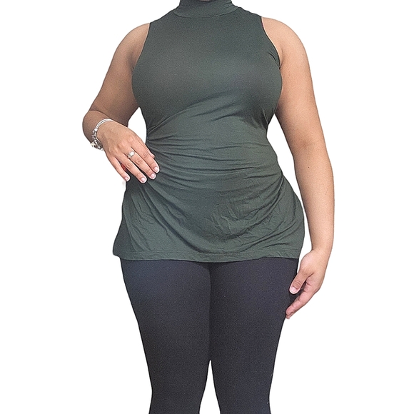 Logo Layers Tops - ❤️Logo Layers Green Sleeveless Turtle Neck Blouse☆